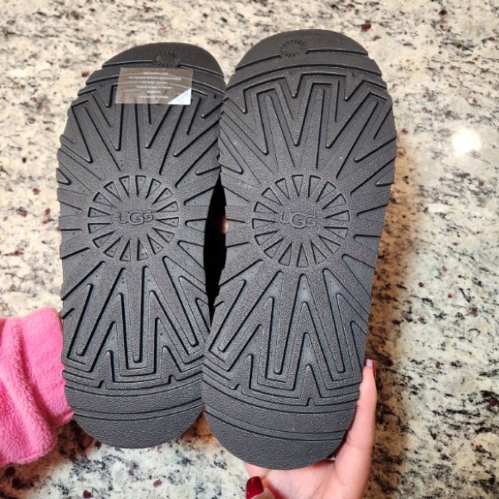 New Ugg Disco Cross Slide Size 9 - image 8